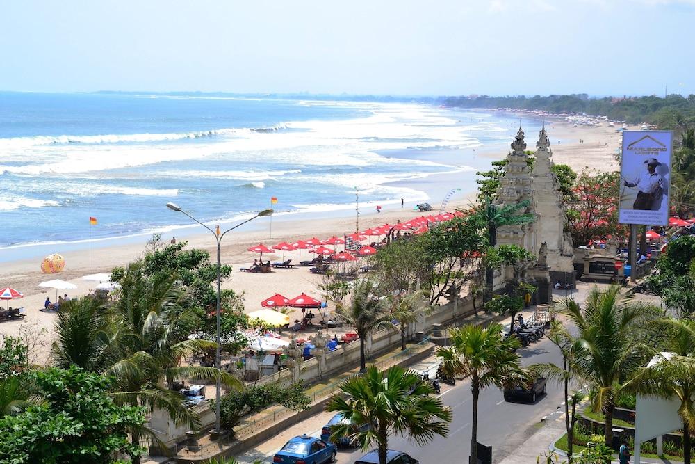 Maharani Beach Hotel Kuta  Bagian luar foto